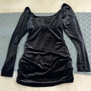 Wild Fable- Black Velvet Long-Sleeve Ruched Mini Dress